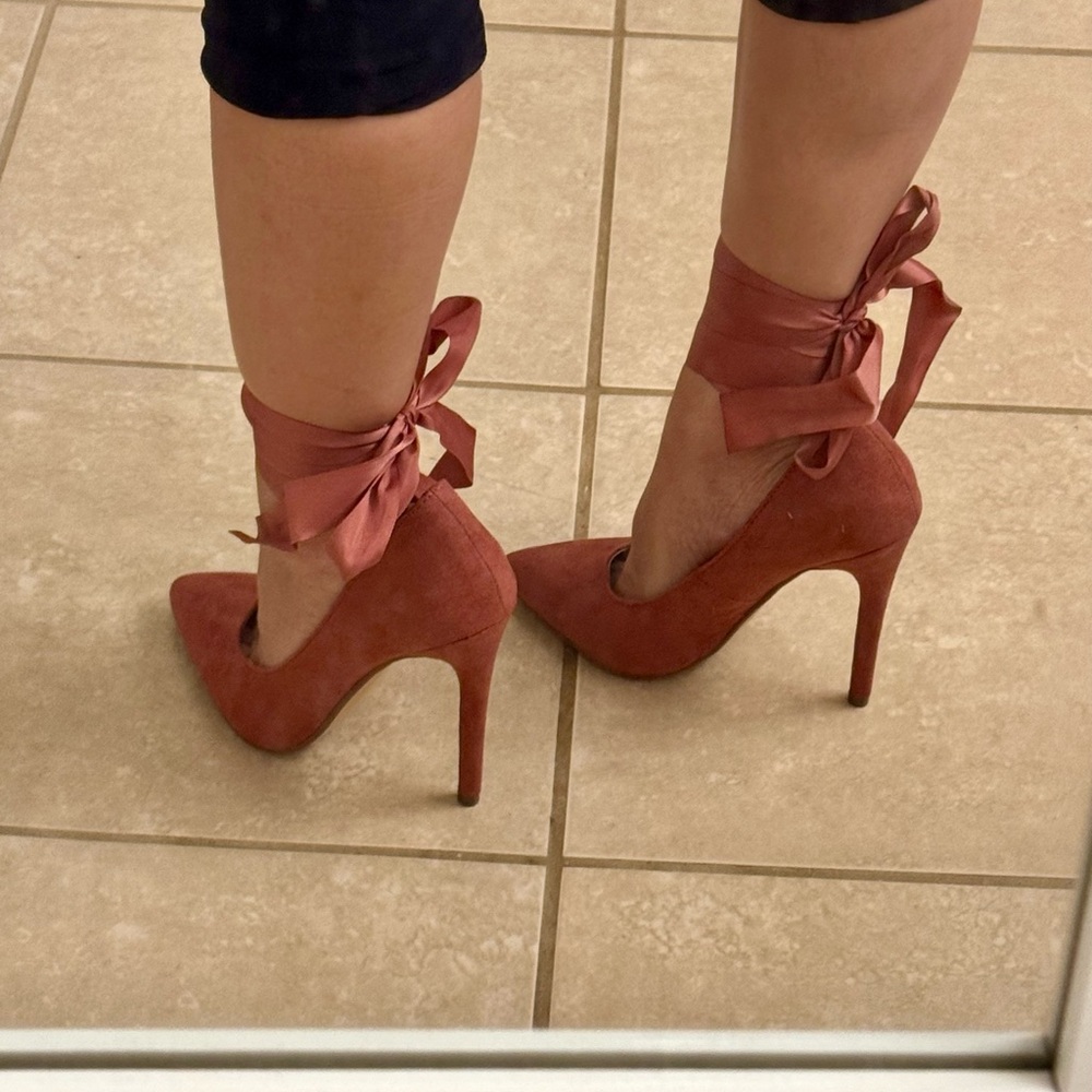 JustFab Pink Stiletto Heels with Bow Detail